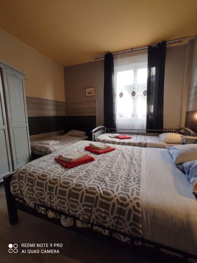 Hotel Le Bon Moine แร็งส์ ภายนอก รูปภาพ